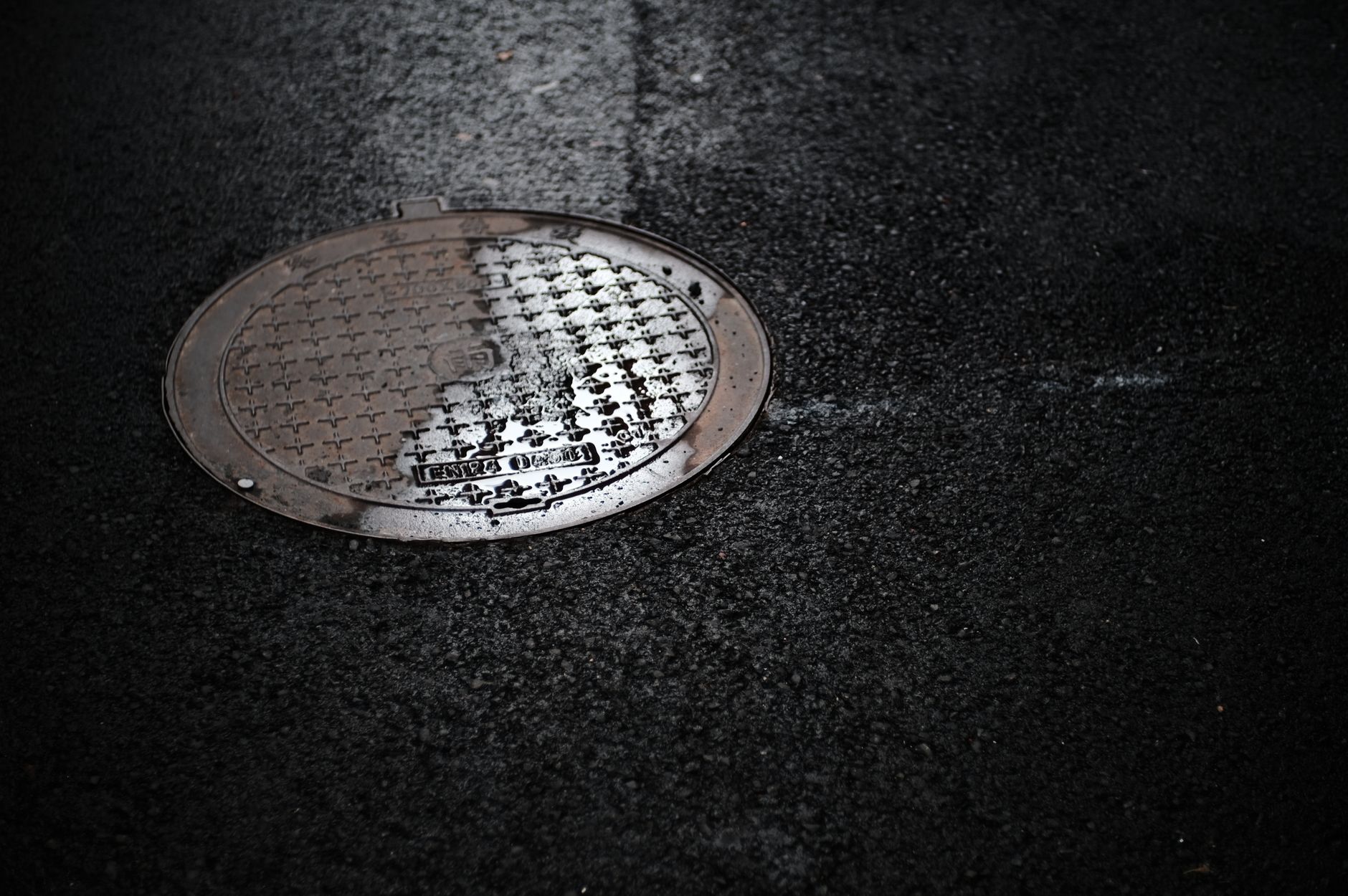 Septic Tank vs Municipal Sewer: Which Do You Need?